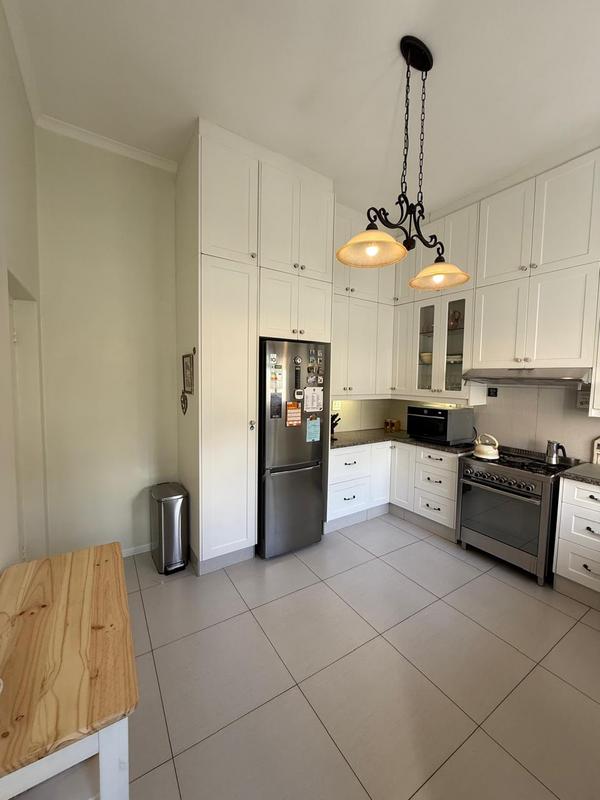 2 Bedroom Property for Sale in Harfield Village Western Cape
